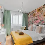 1bdr Perla 225 Апартаменти Бухарест